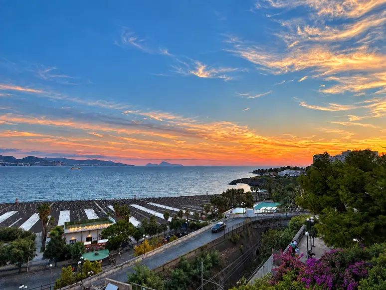 Intorno a Napoli